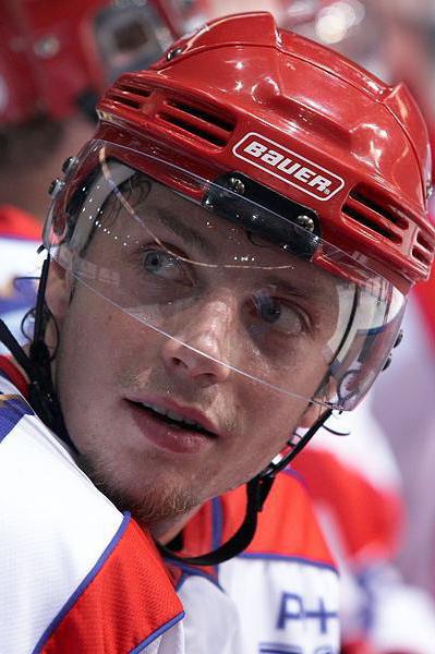Hokejists "Lokomotiv" Ivan Leonidovich Tkachenko: biogrāfija