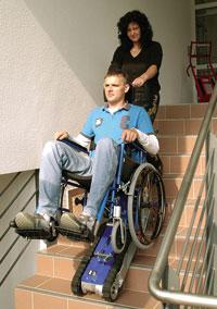Pacēlāji ratiņkrēslu lietotājiem
